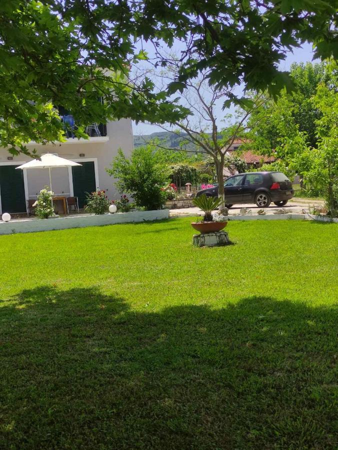 Nikilein'S House, Διαμέρισμα 150Μ Απο Την Παραλία Roda  Eksteriør billede